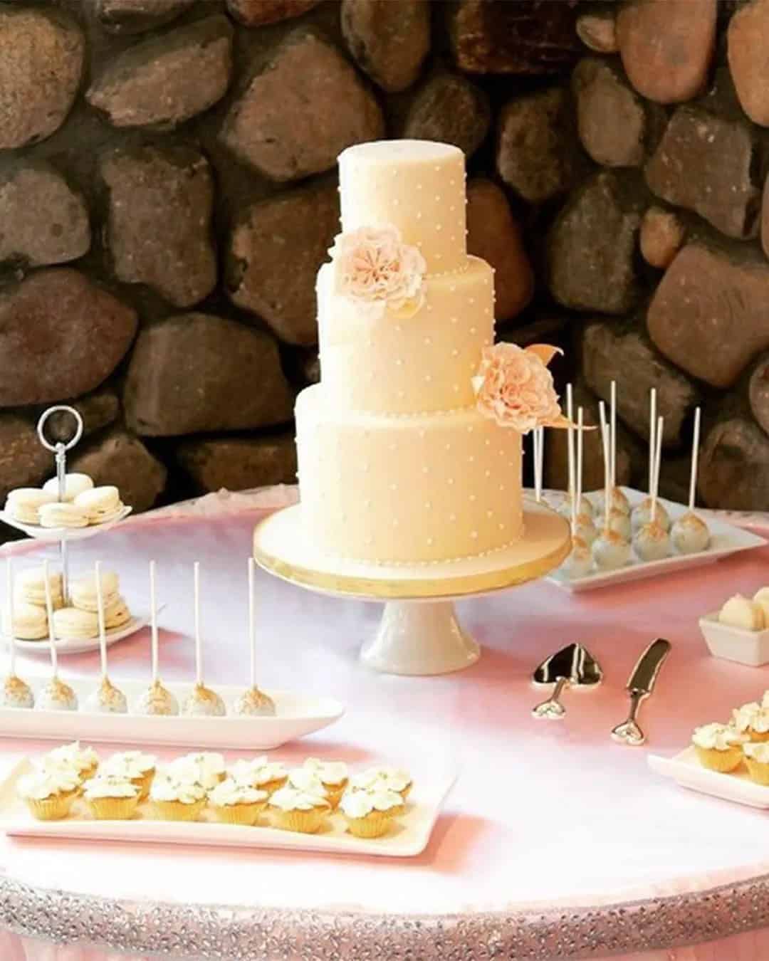 Beautiful Wedding Dessert Tables Ideas