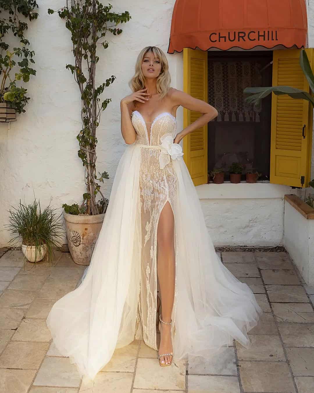 Fashion Wedding Dresses With High Slit