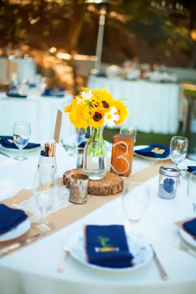 Sunflower Wedding Decor Ideas – Table Decor