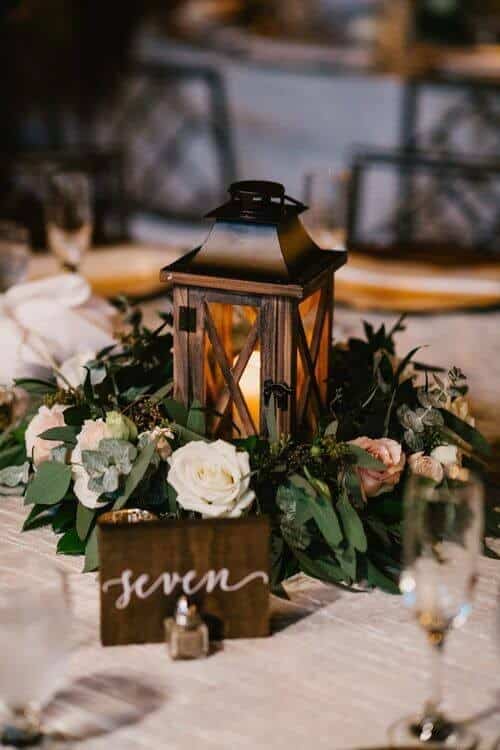 Centerpiece with lanterns