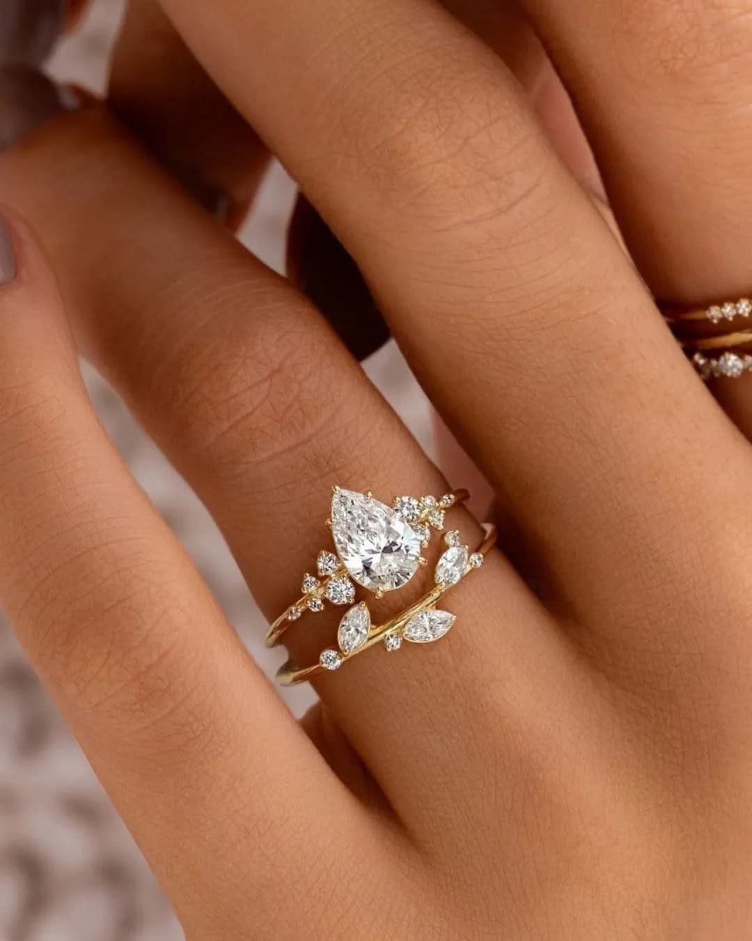 3-Stone Simple Engagement Rings