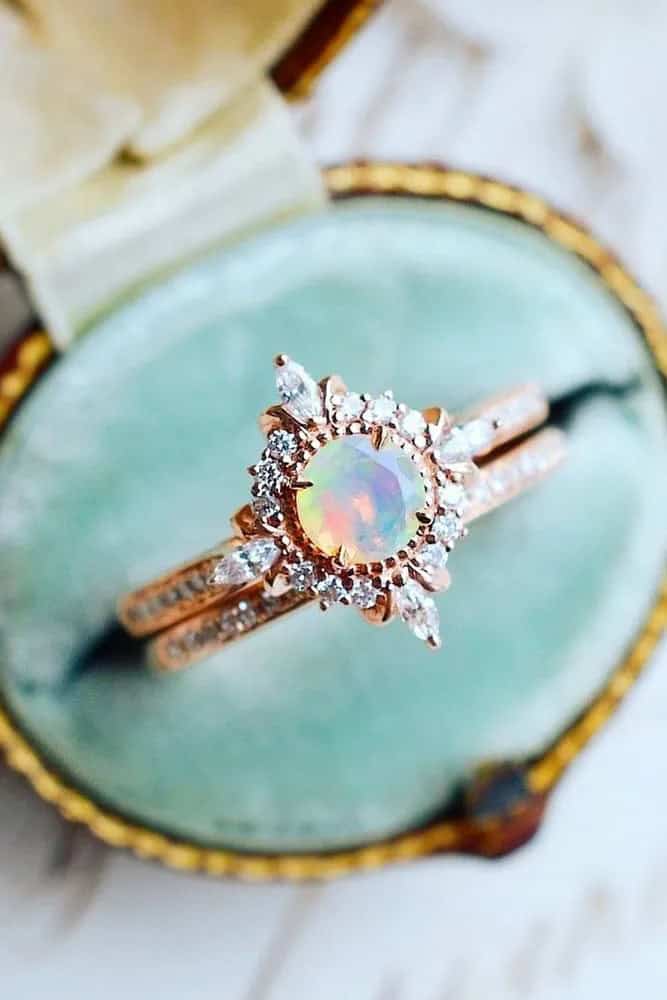 Wonderful Rings With Opal And Diamonds