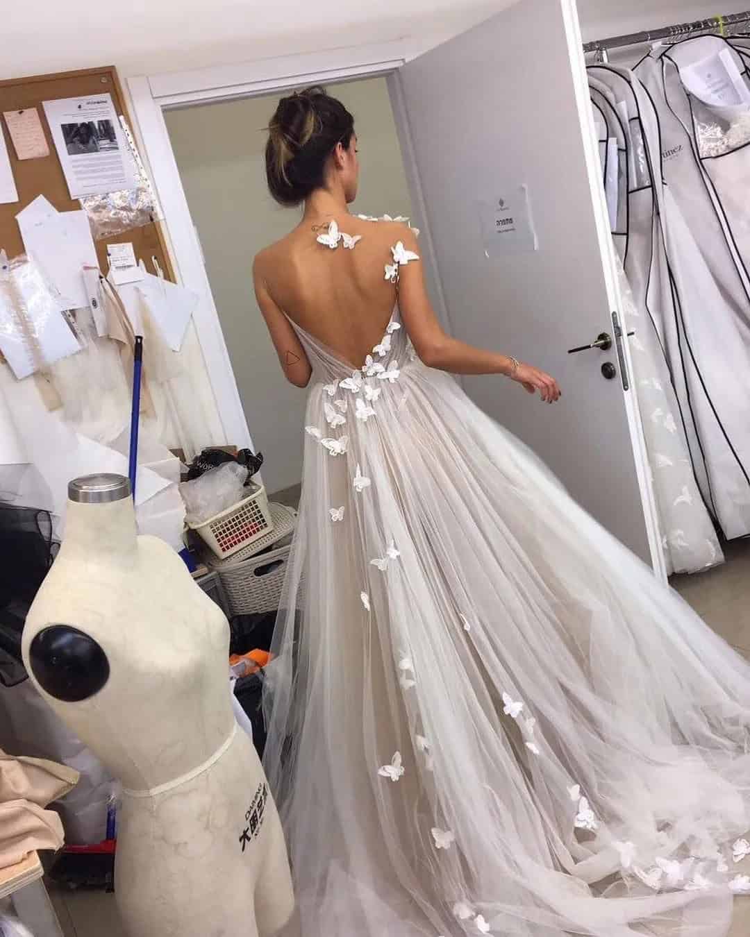 Tattoo Effect Back Wedding Dresses