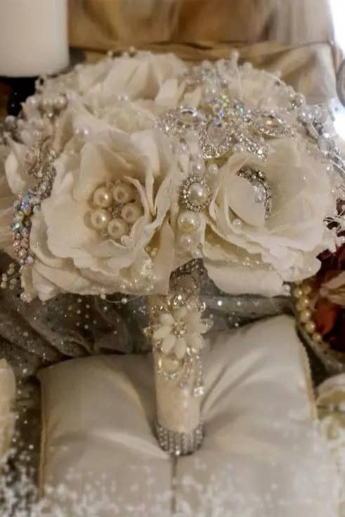 Classy Brooch Bouquets In White Colors With Rhinestones