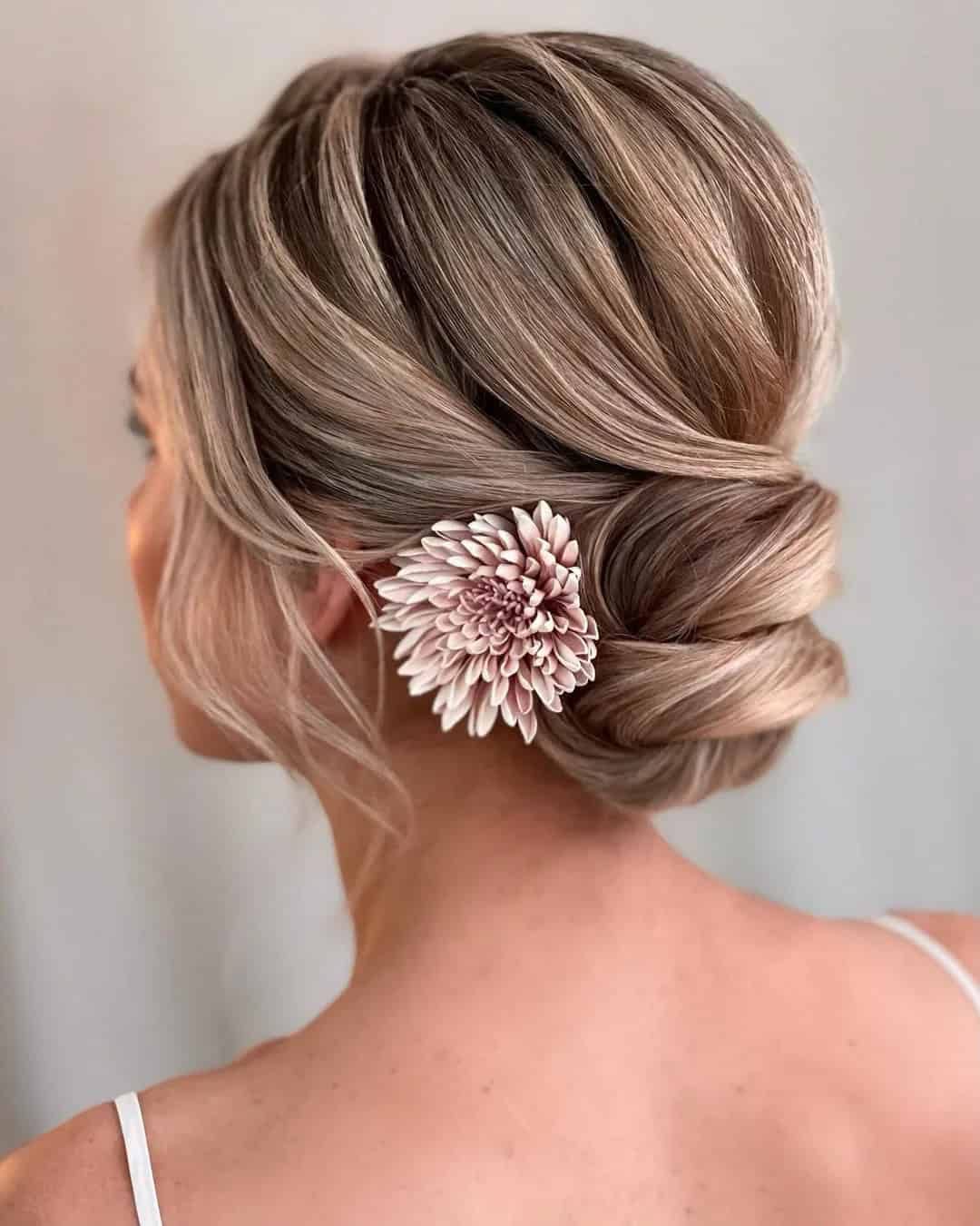 Bridal Hairstyles With Flowers