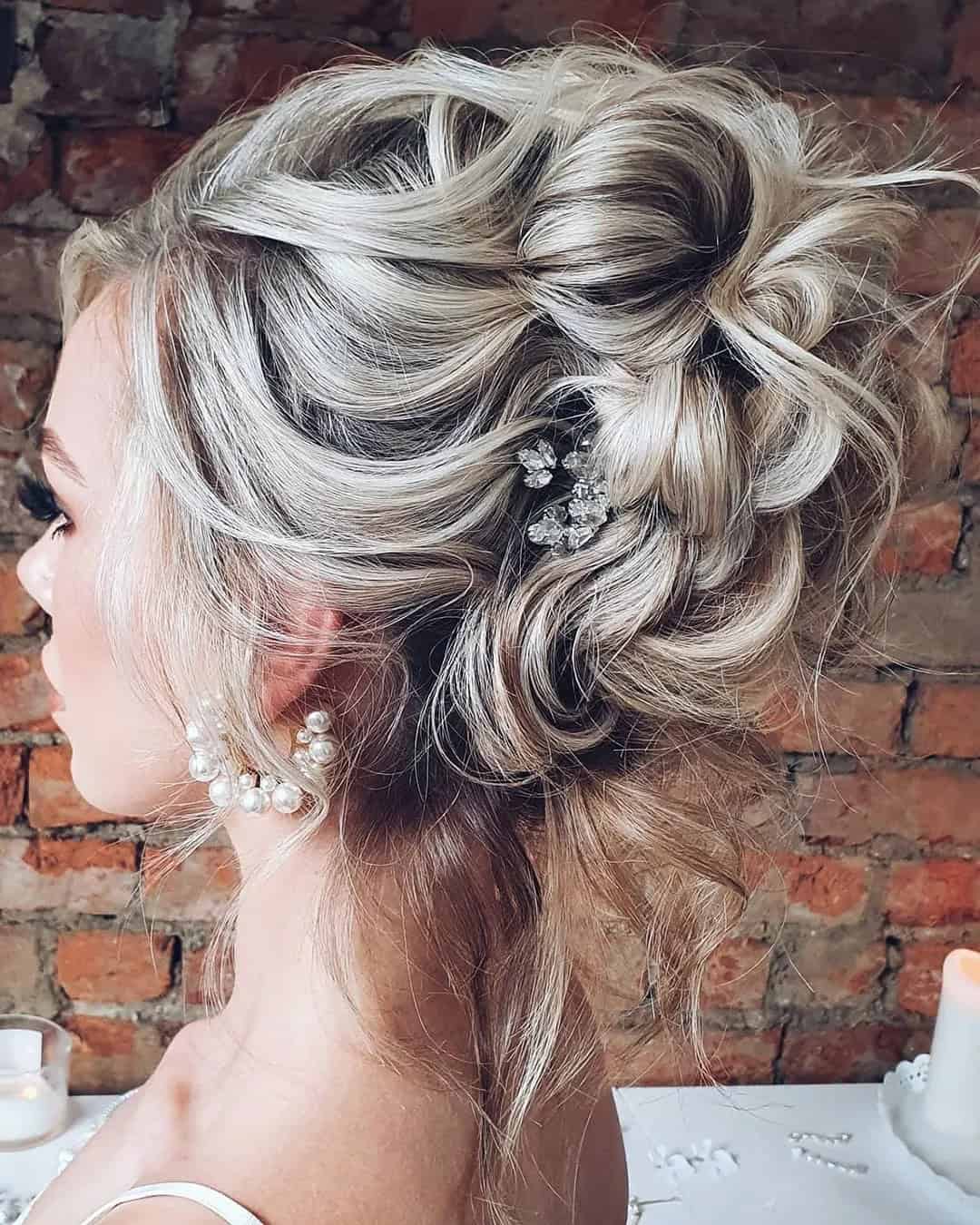 Wedding Guest Hairstyles 2024 Trends