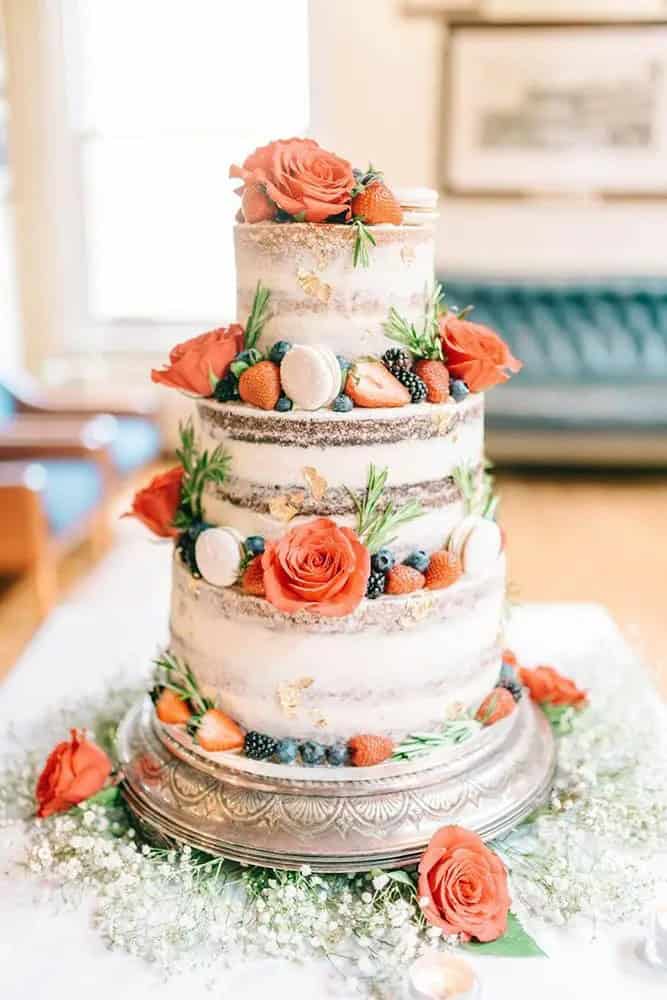 Lovely Naked Wedding Cake