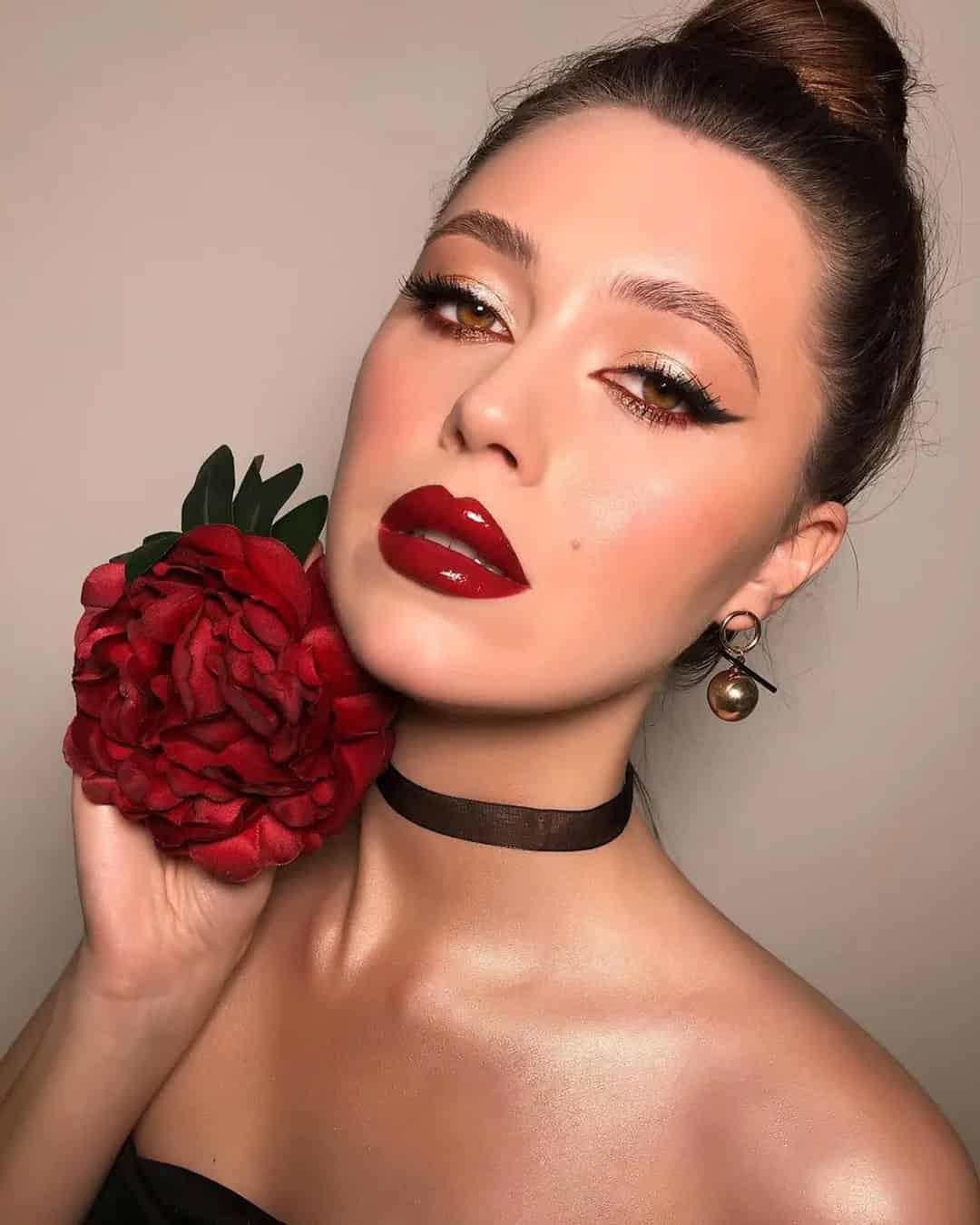 Wedding Makeup With Bold Lips