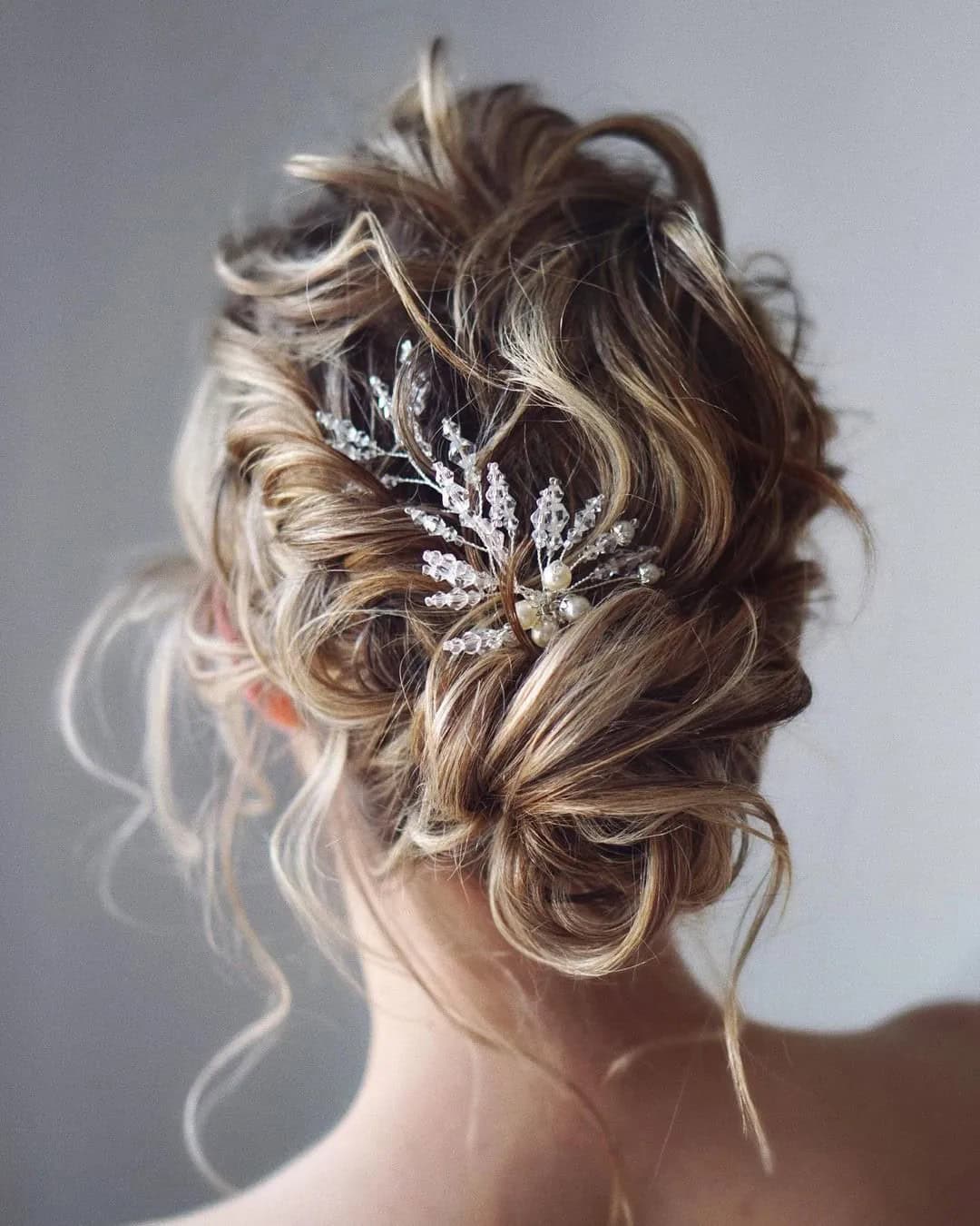 Wedding Hairstyles For Short Curly Hair