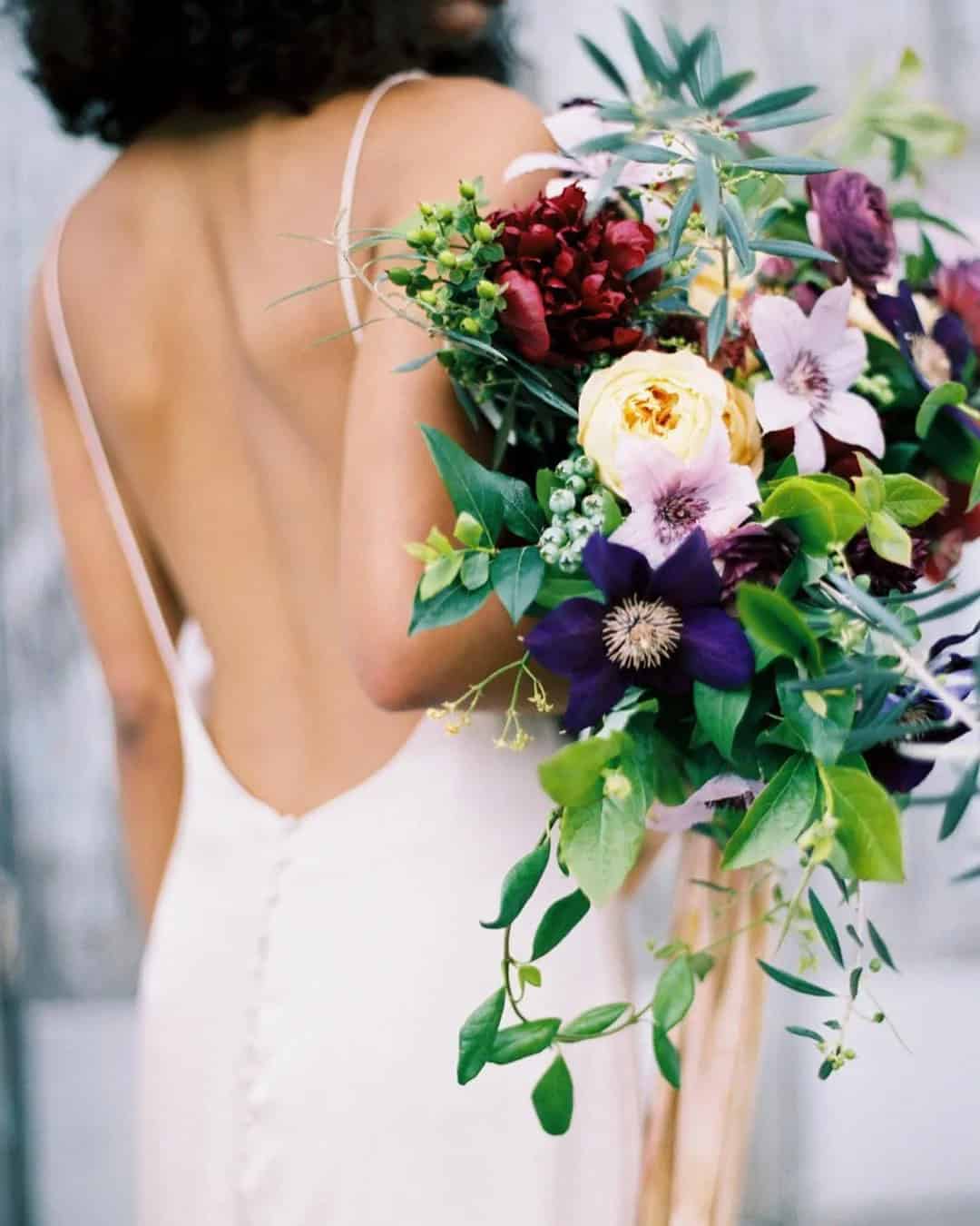 Beautiful Wedding Bouquets With Field Flowers