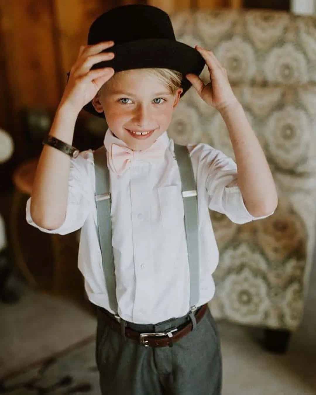 Cute Ring Bearer Photo Ideas