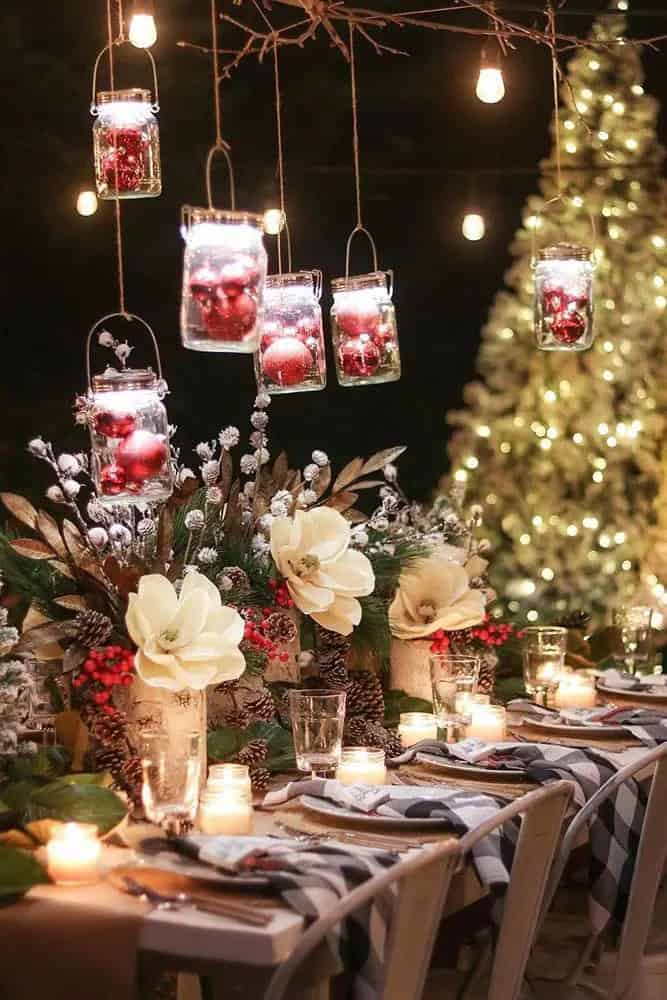 Christmas Wedding Decorations With Pines