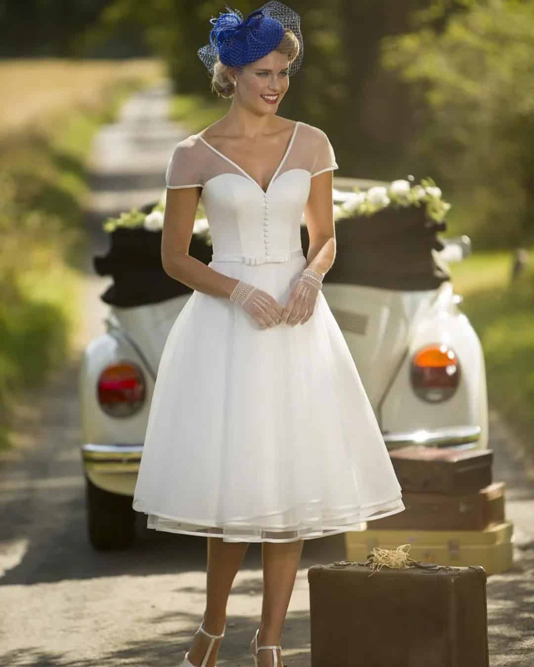 Vintage Simple Elegant Wedding Dresses