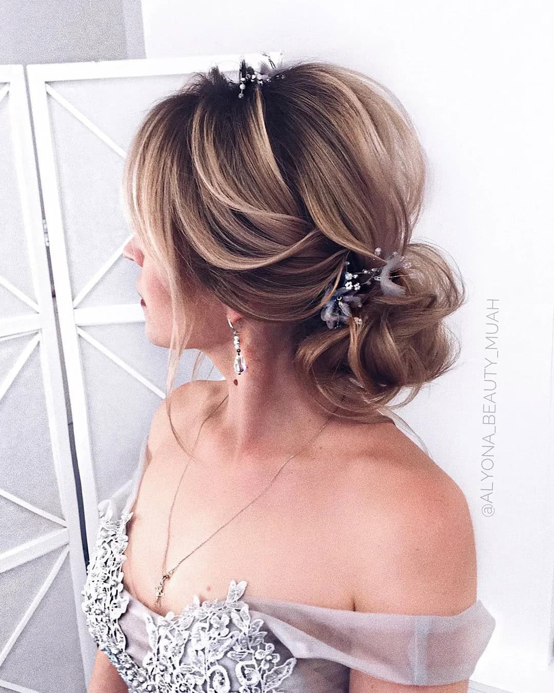 Bridesmaid Hairstyles For Medium Hair