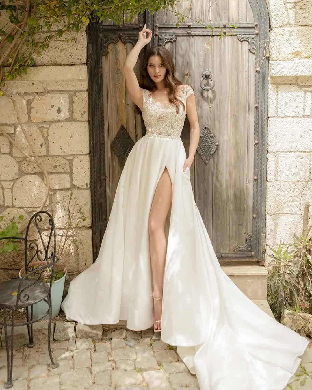 Fashion Wedding Dresses With High Slit