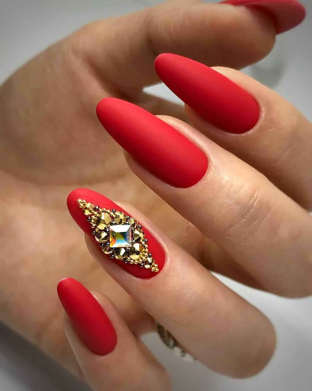 Red and Gold Nail Ideas