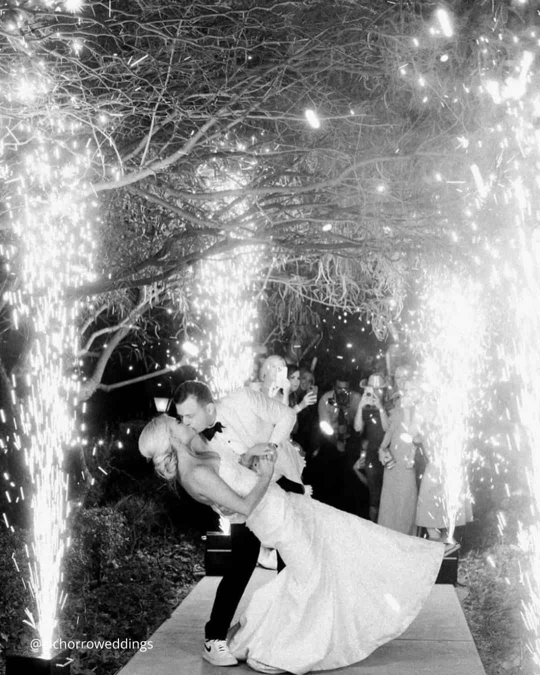 Magic Black And White Sparkler Photo Ideas