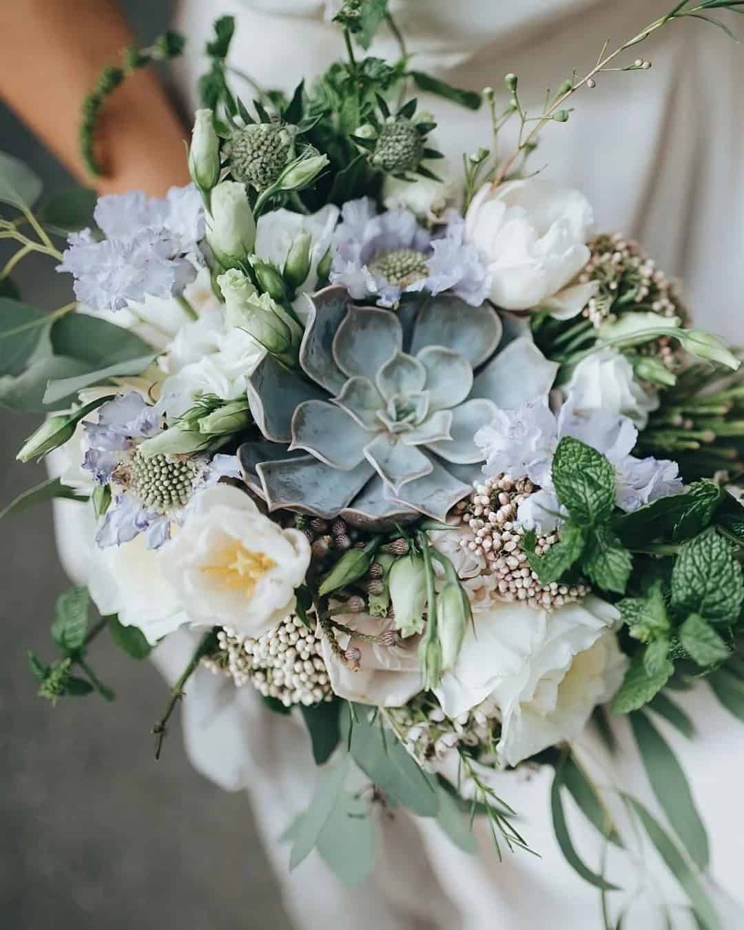 Beautiful Wedding Bouquets With Succulents