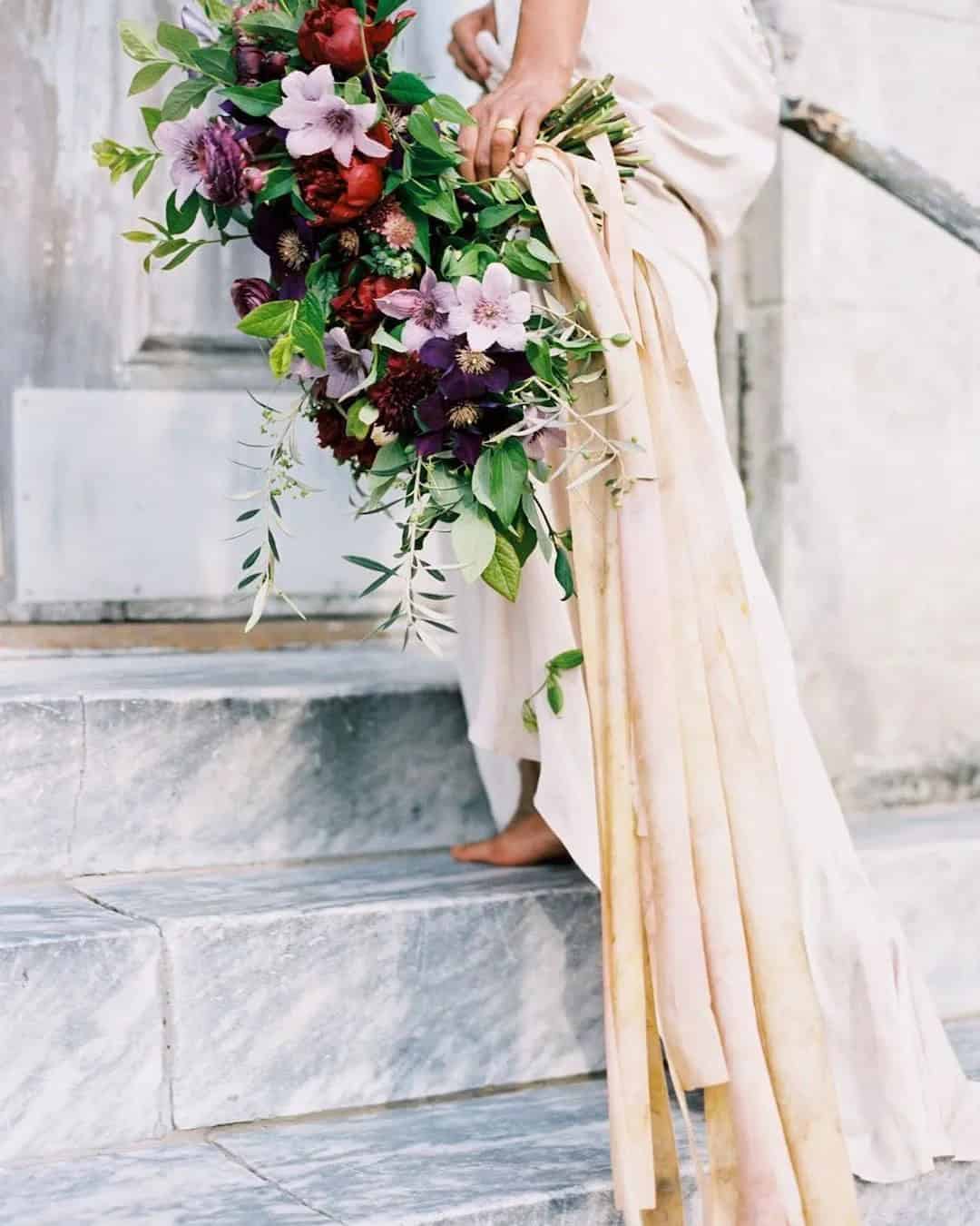 Crescent-Shaped Bouquets