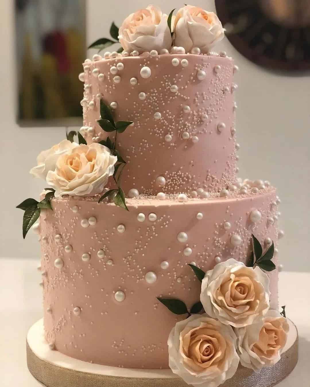 Pearls In Cake Decor