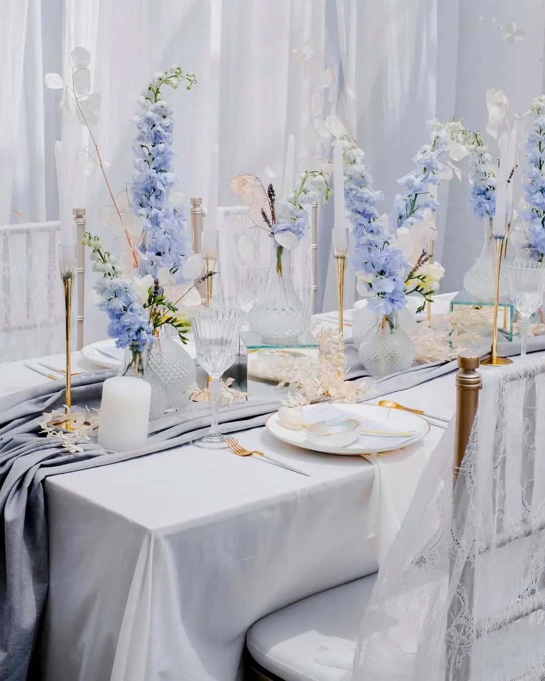 Blue And White Flower Arrangements