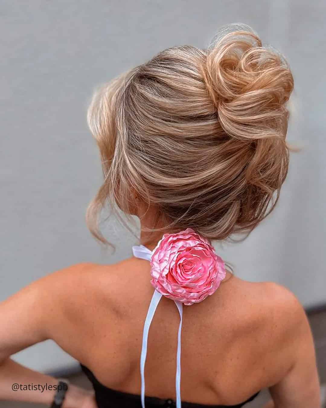 Spring Wedding Hairstyles For Bridesmaids