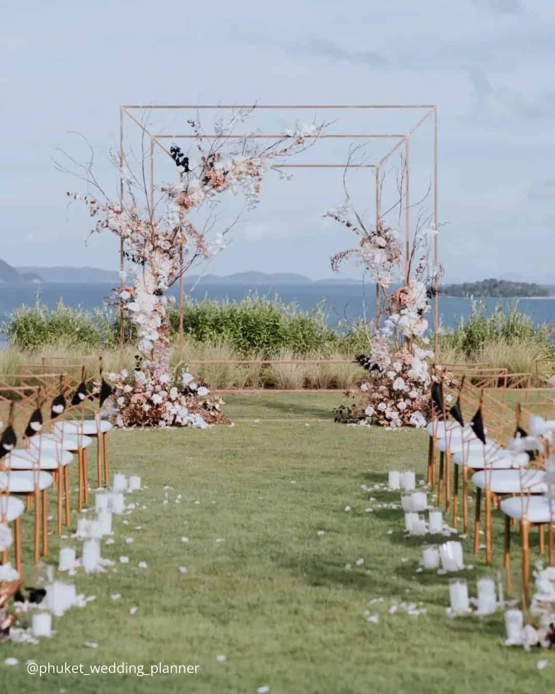 Arch Ideas For Your Big Day