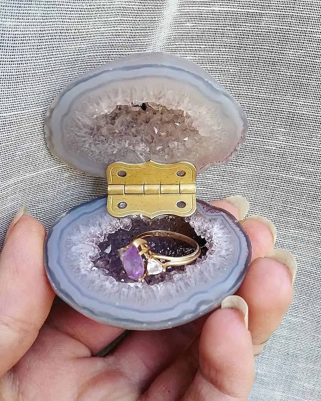 Amazing Crystal Boxes For Rings