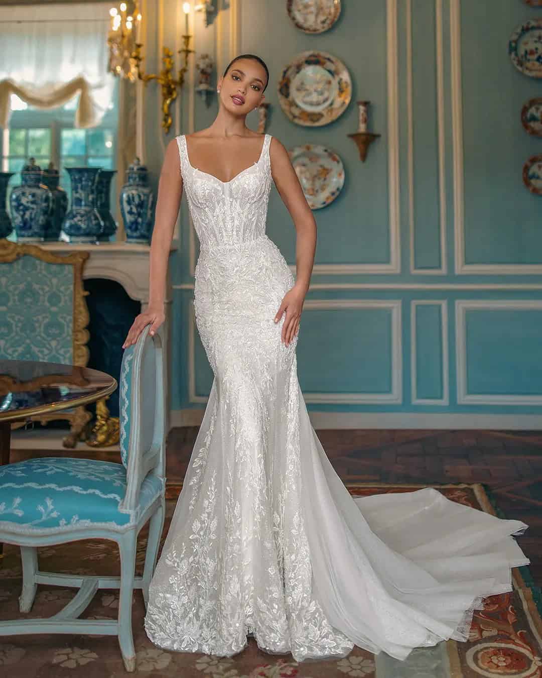 Beach Unique Lace Wedding Dresses