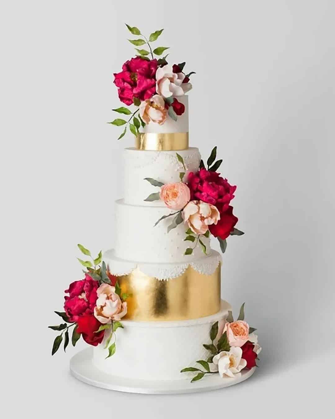 Colored Romantic Wedding Cakes