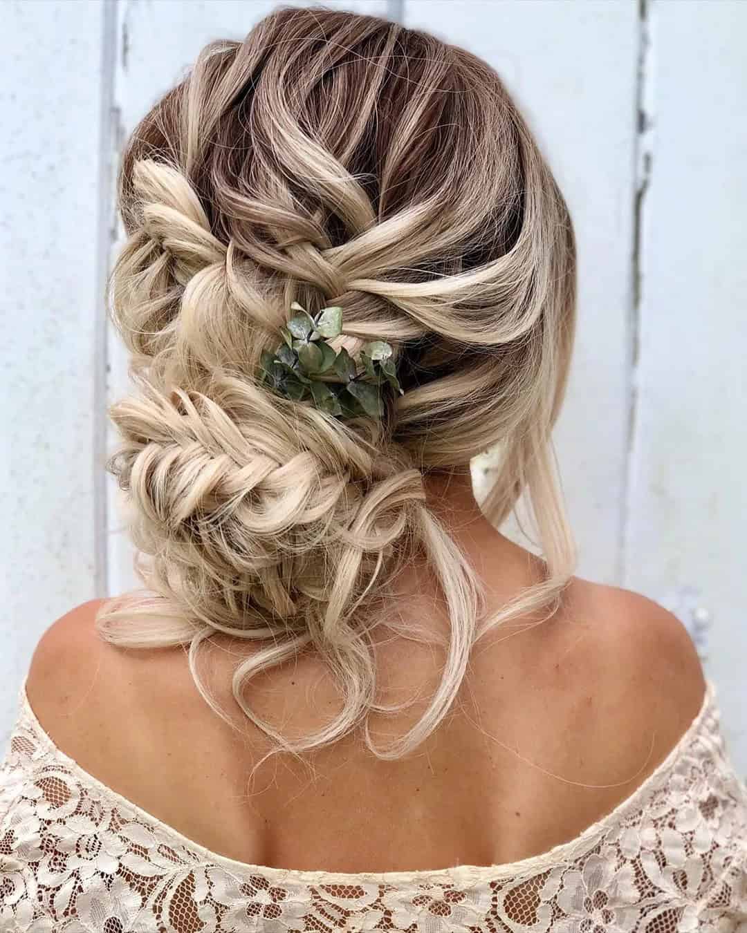 Bridal Low Loose Bun