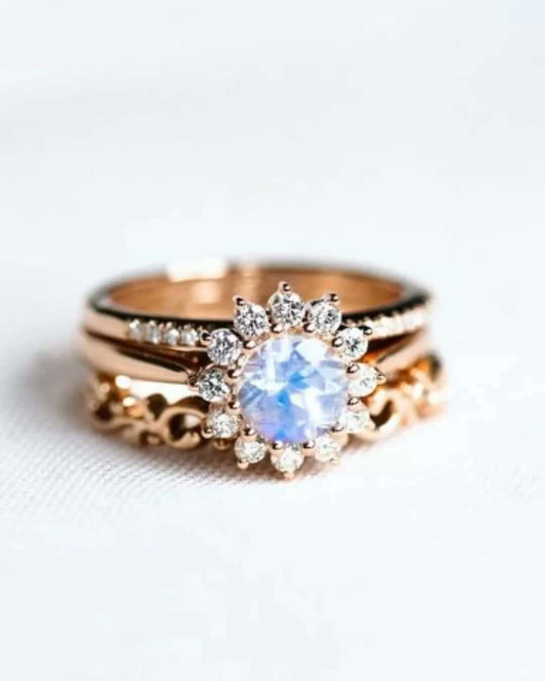 Modern Rose Gold Wedding Rings