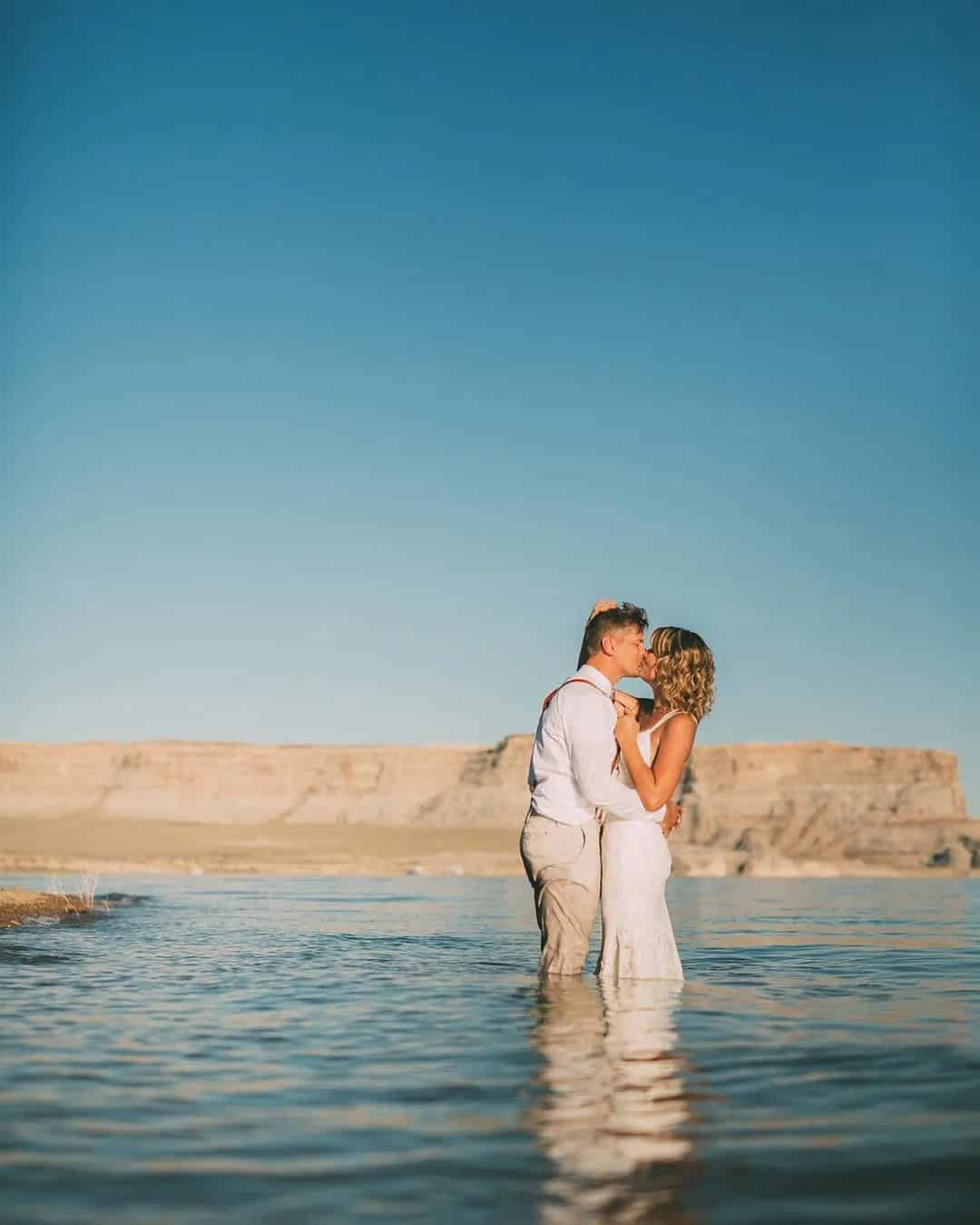 Wedding Outdoor Photos near a Lake