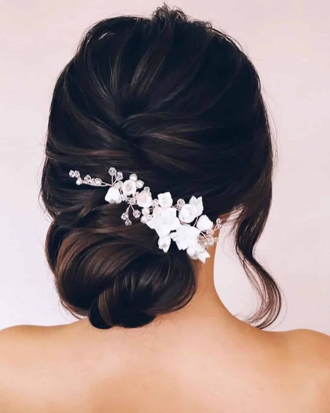 Gorgeous Wedding Updos For Long Hair