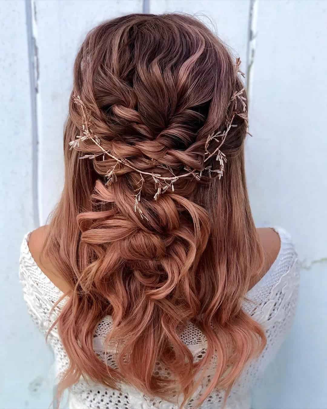 Fall Wedding Hairstyles For Medium Hair