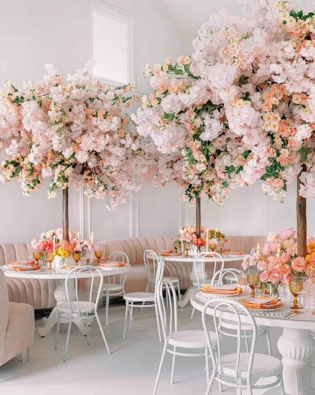 Elegant Wedding Table Decorations