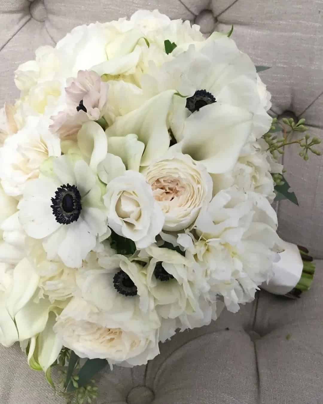 Black And White Wedding Bouquets