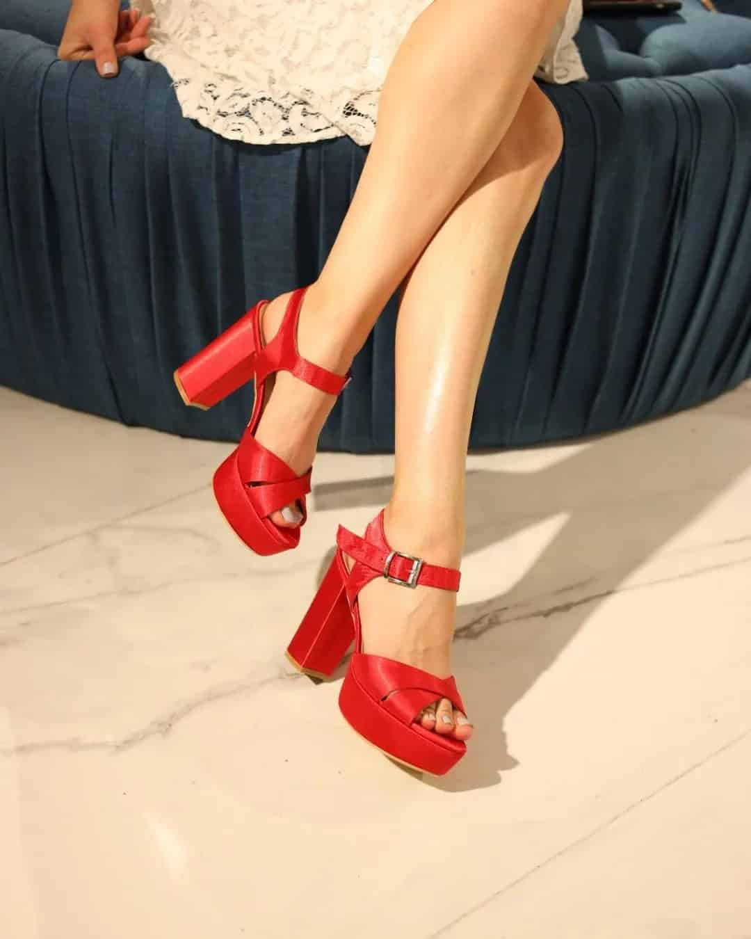 Red Shoe Ideas For Guests