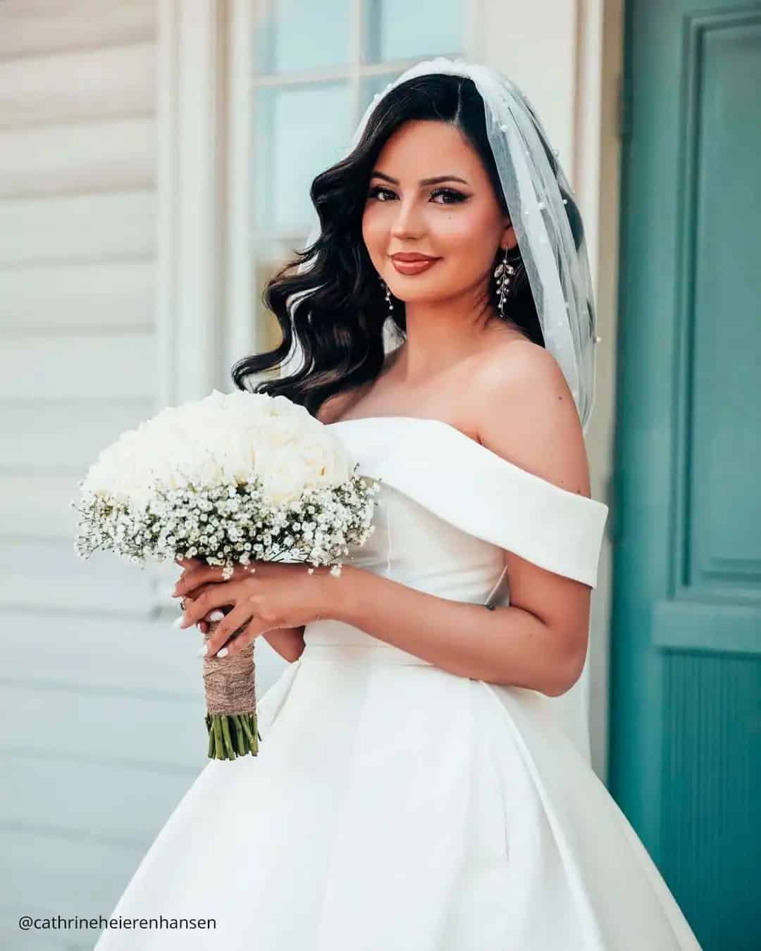 Vintage Wedding Hairstyle with Veil