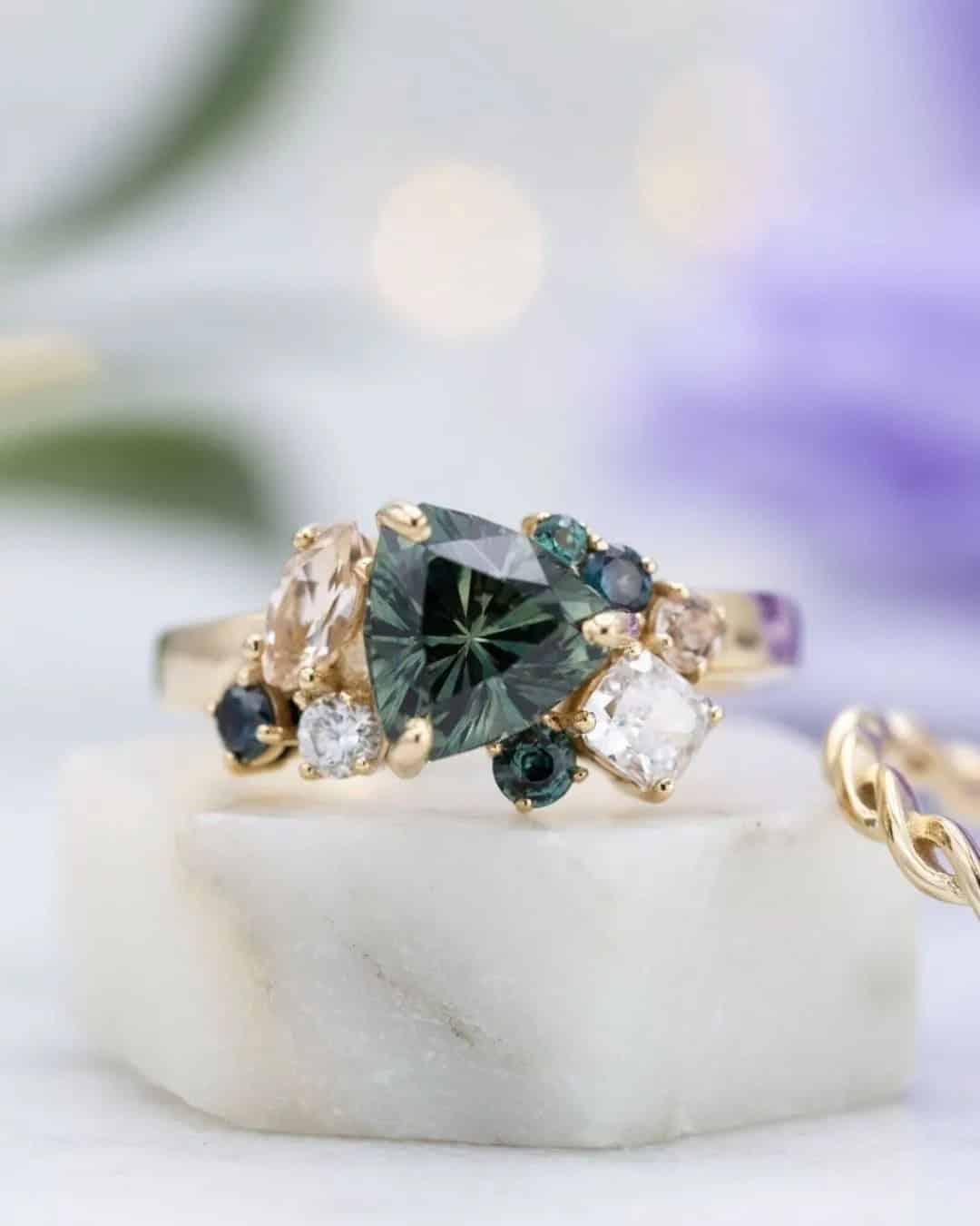 Unique Sapphire Engagement Rings