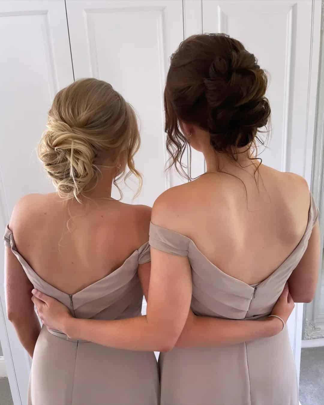 Bridesmaid’s Hairstyles for Summer Wedding