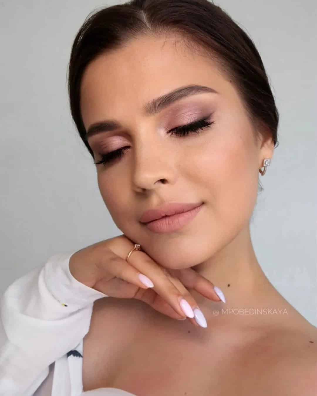 Tender Rosy Bridal Makeup Looks