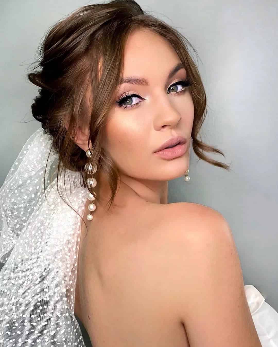 Beach Wedding Hairstyles With Veil