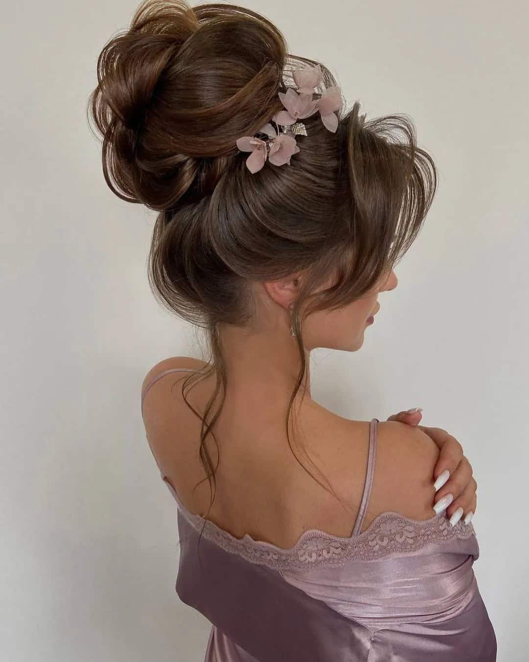 Exquisite High Wedding Updos For Long Hair