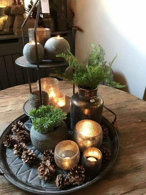 Black and grey centerpieces