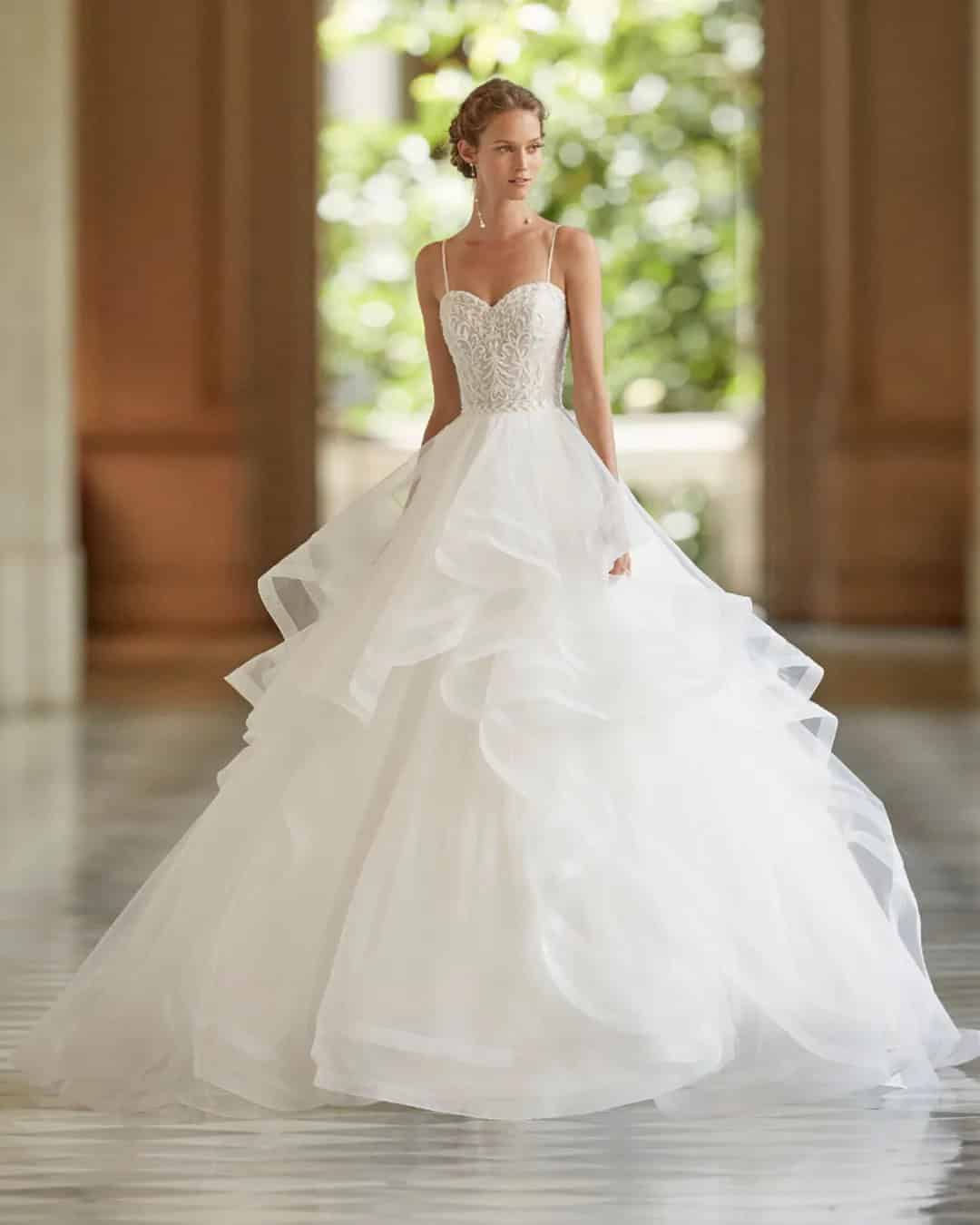 Sweetheart Neckline Princess Wedding Dress