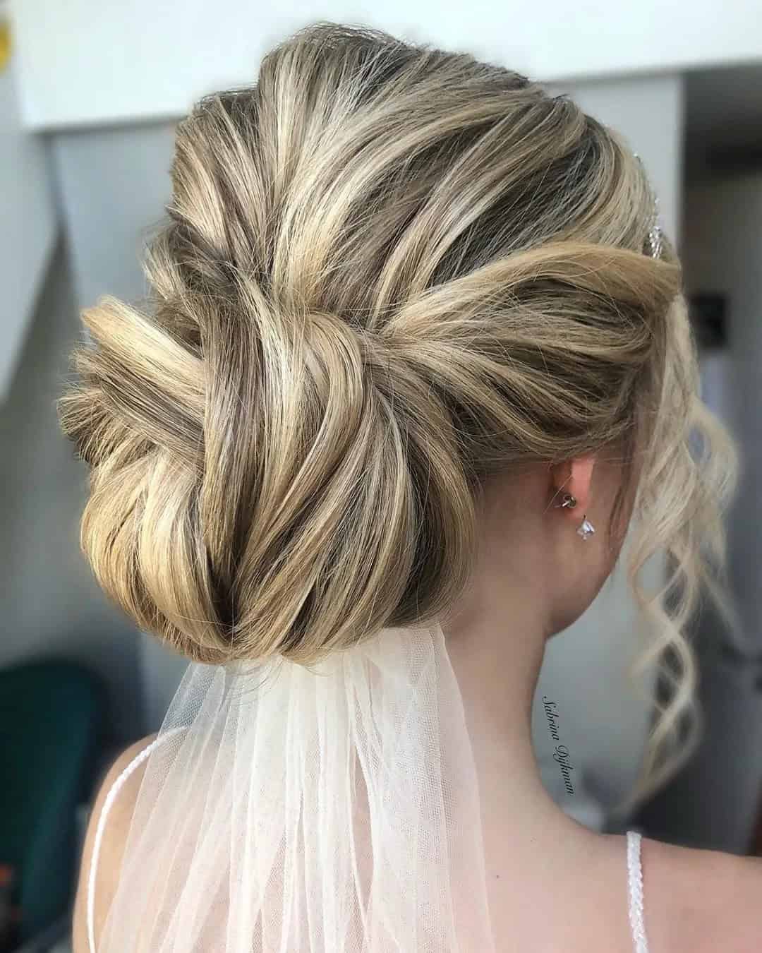 Wedding Hairstyles Bun With Veil