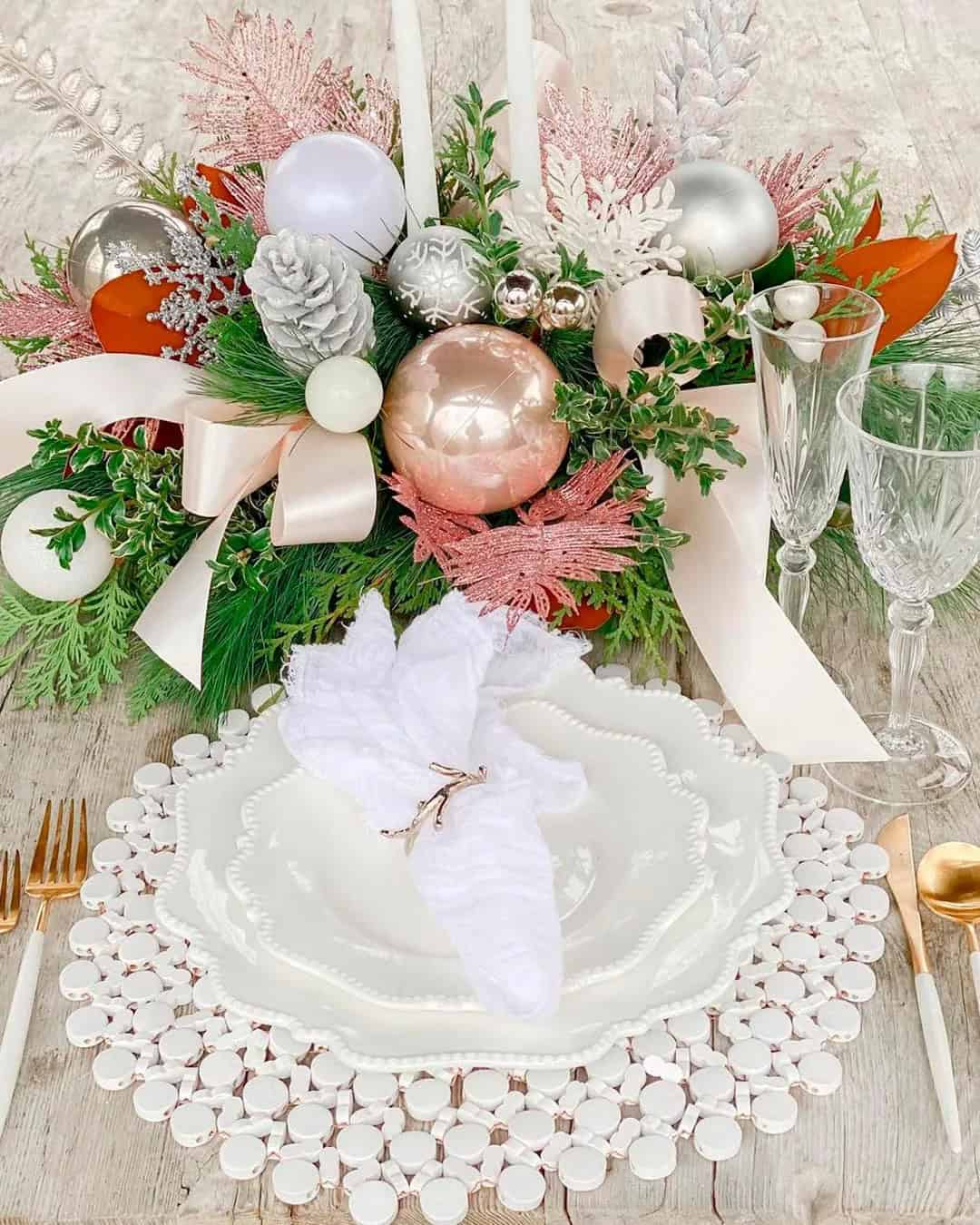 Winter Place Setting Decor