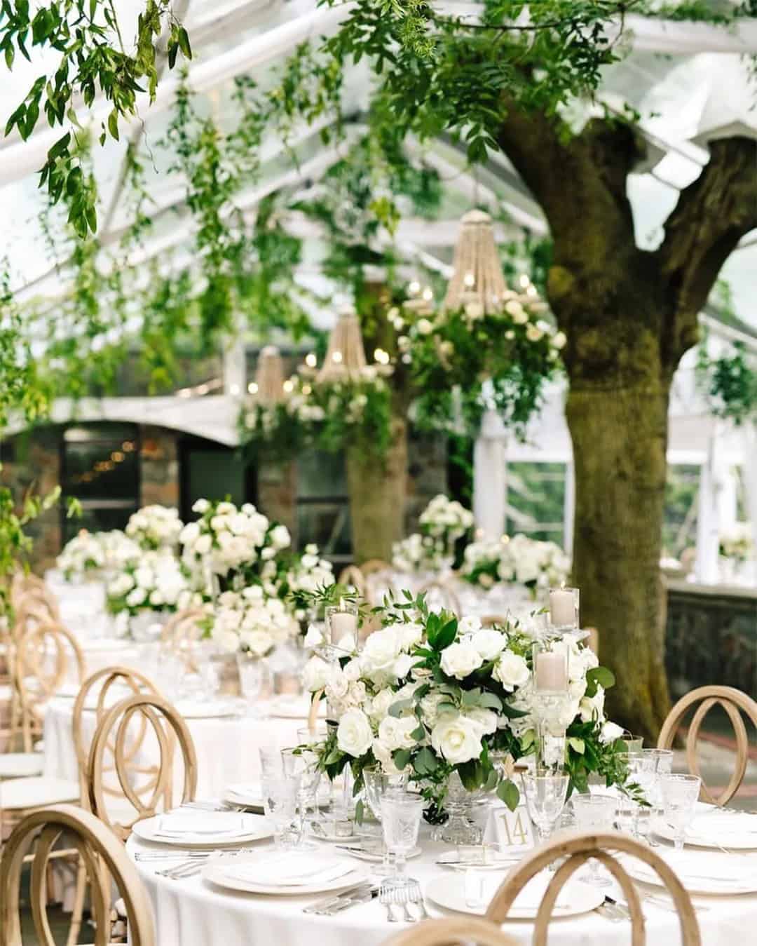 Decorations For Wedding Table With Greenery