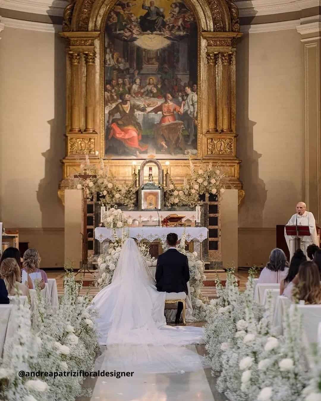 Church Pew Decorations for Wedding